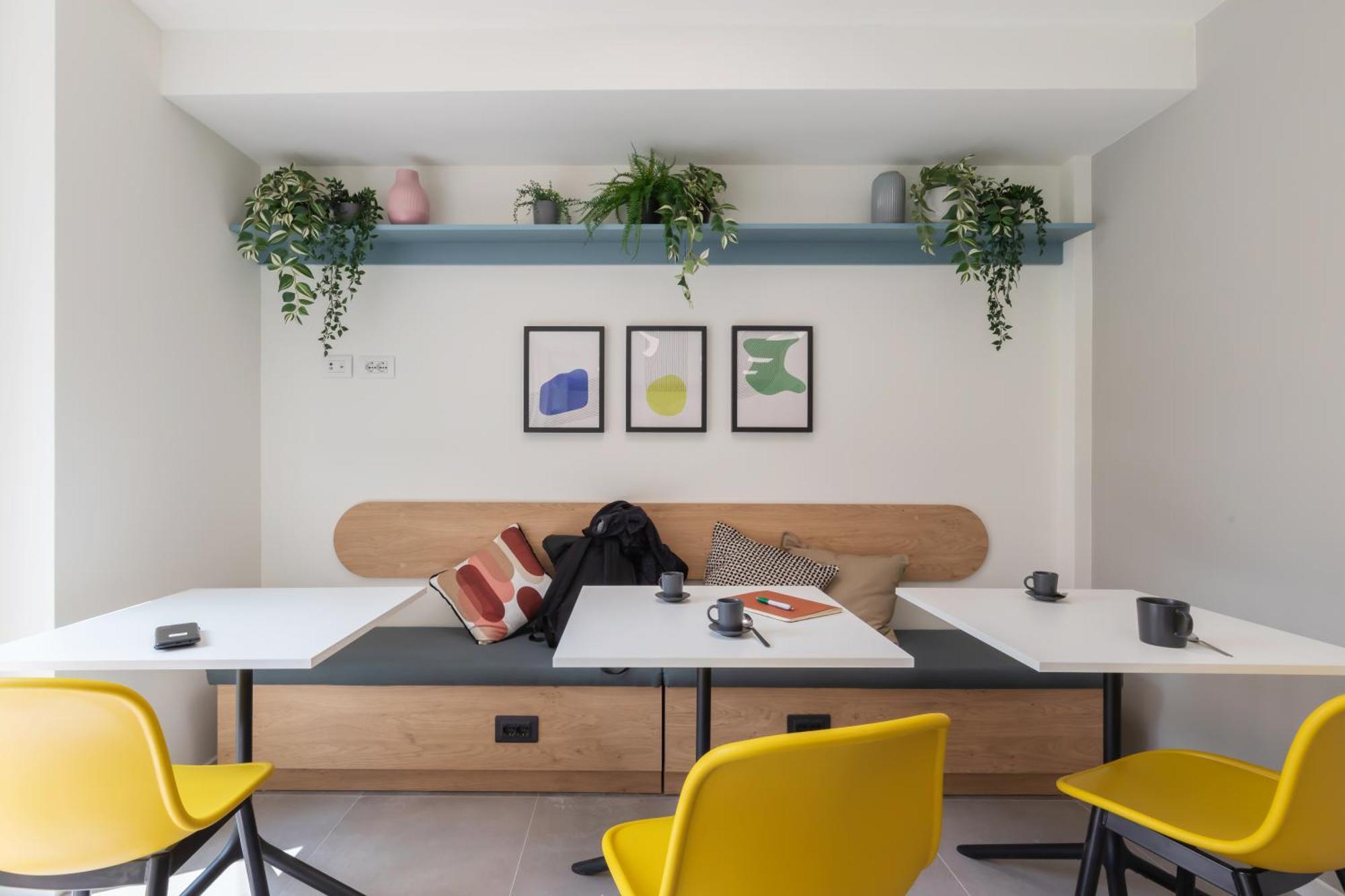 Well-Located Campus Rooms Near City Park ミラノ エクステリア 写真