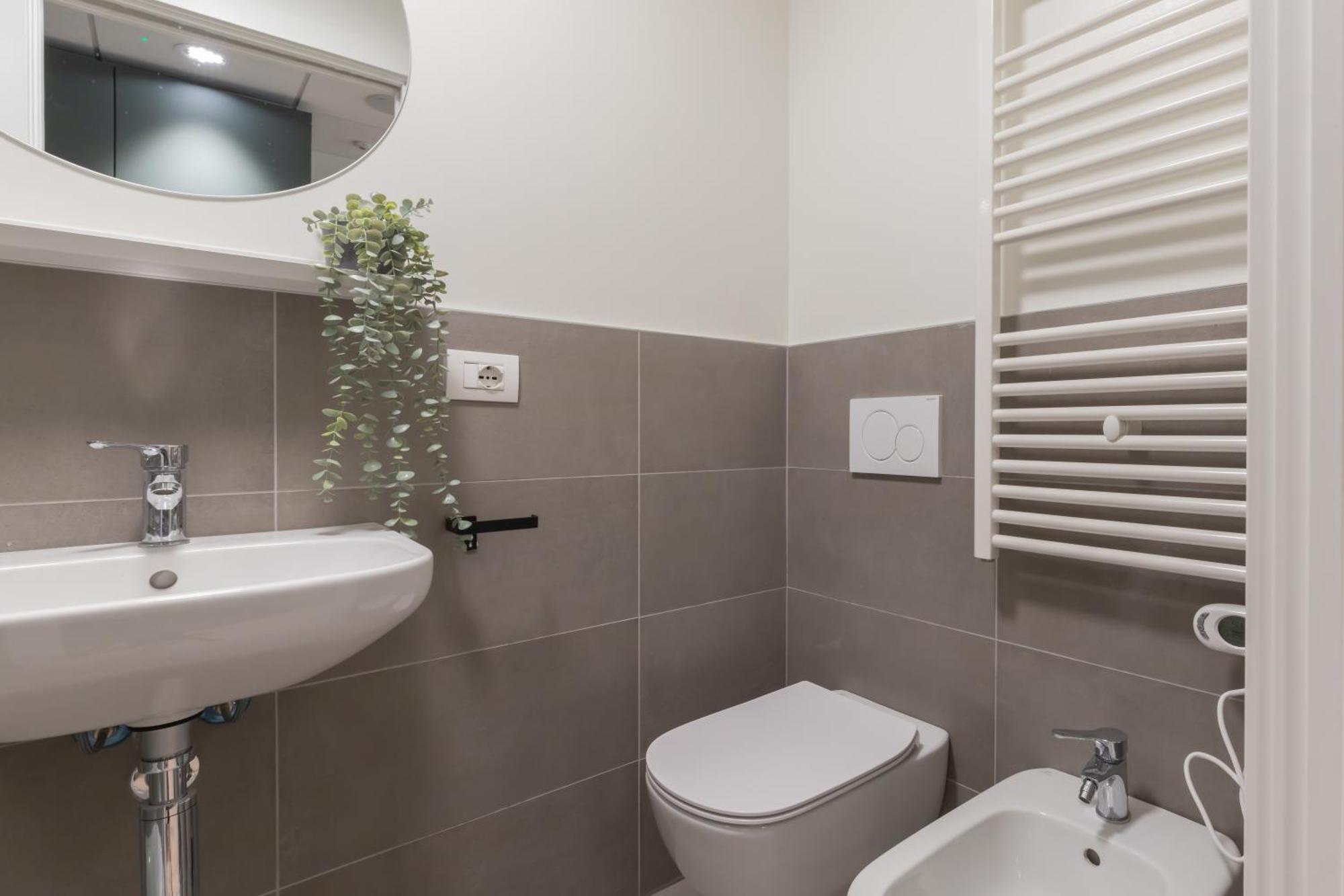 Well-Located Campus Rooms Near City Park ミラノ エクステリア 写真