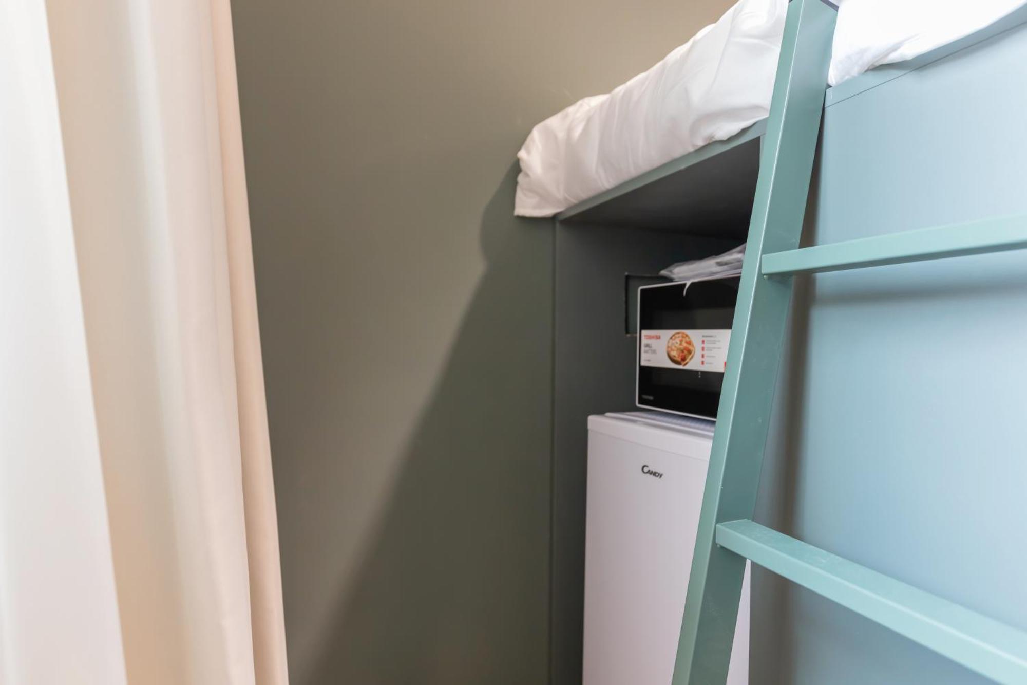 Well-Located Campus Rooms Near City Park ミラノ エクステリア 写真