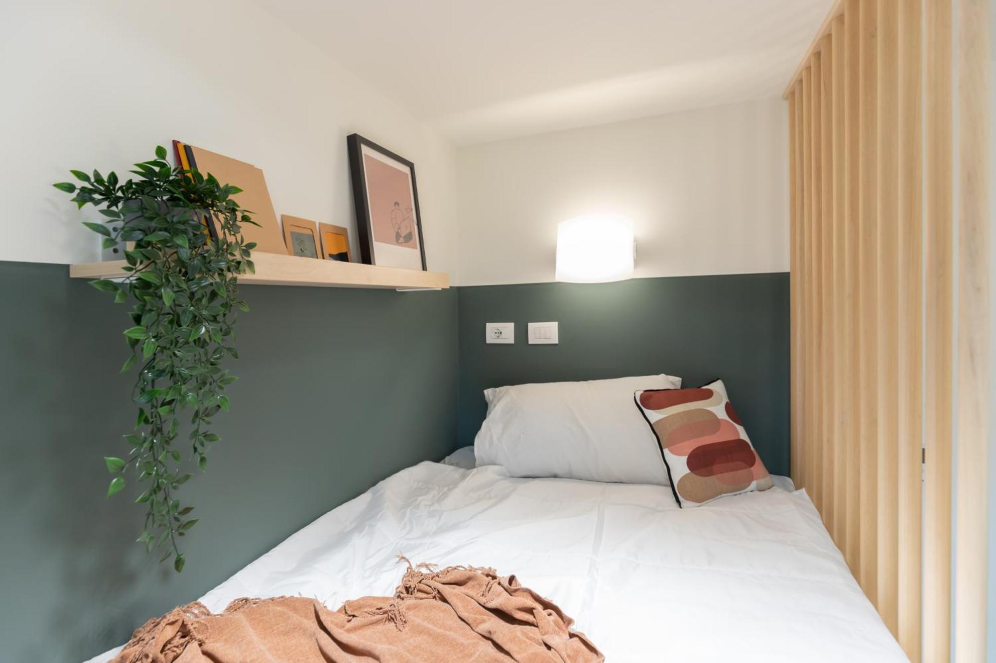 Well-Located Campus Rooms Near City Park ミラノ エクステリア 写真